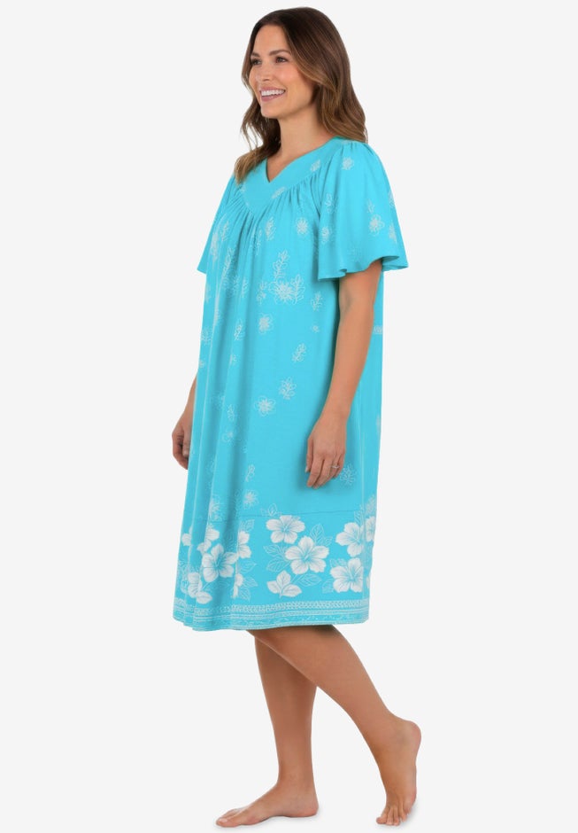 Bib Knit Lounger image number 2