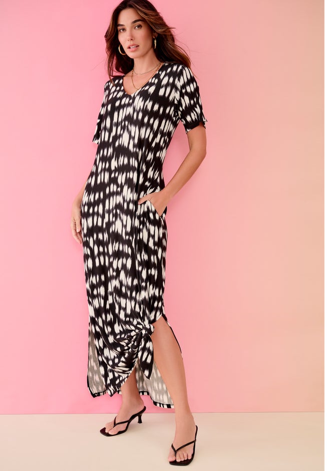 Plus Size Stretch Knit Short Sleeve Maxi Dress with Side Slit Detail image number 2