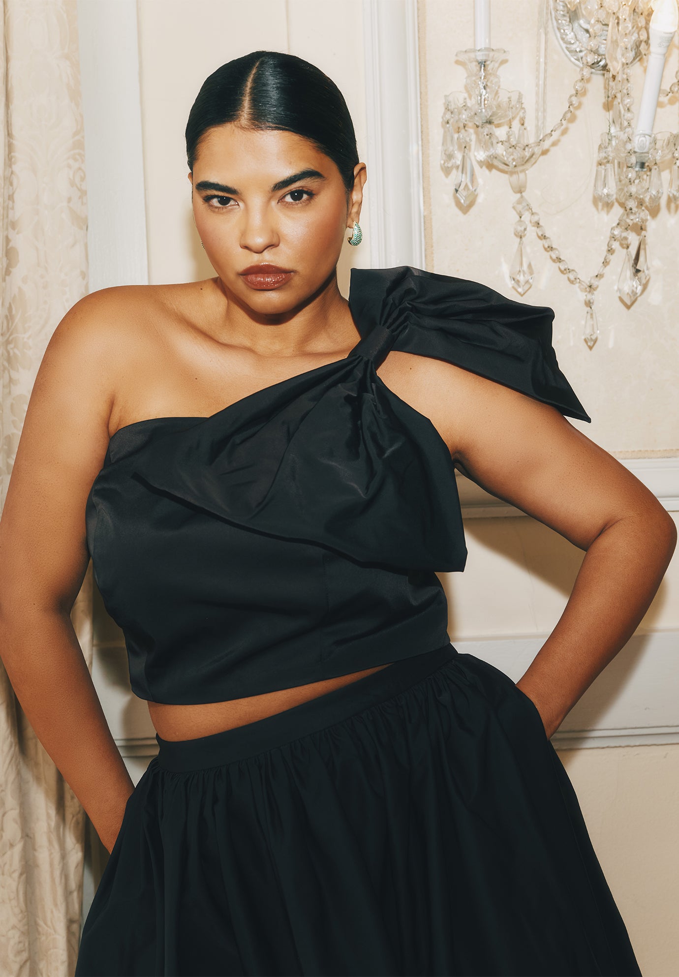 Crop Top With Large Bow image number 0