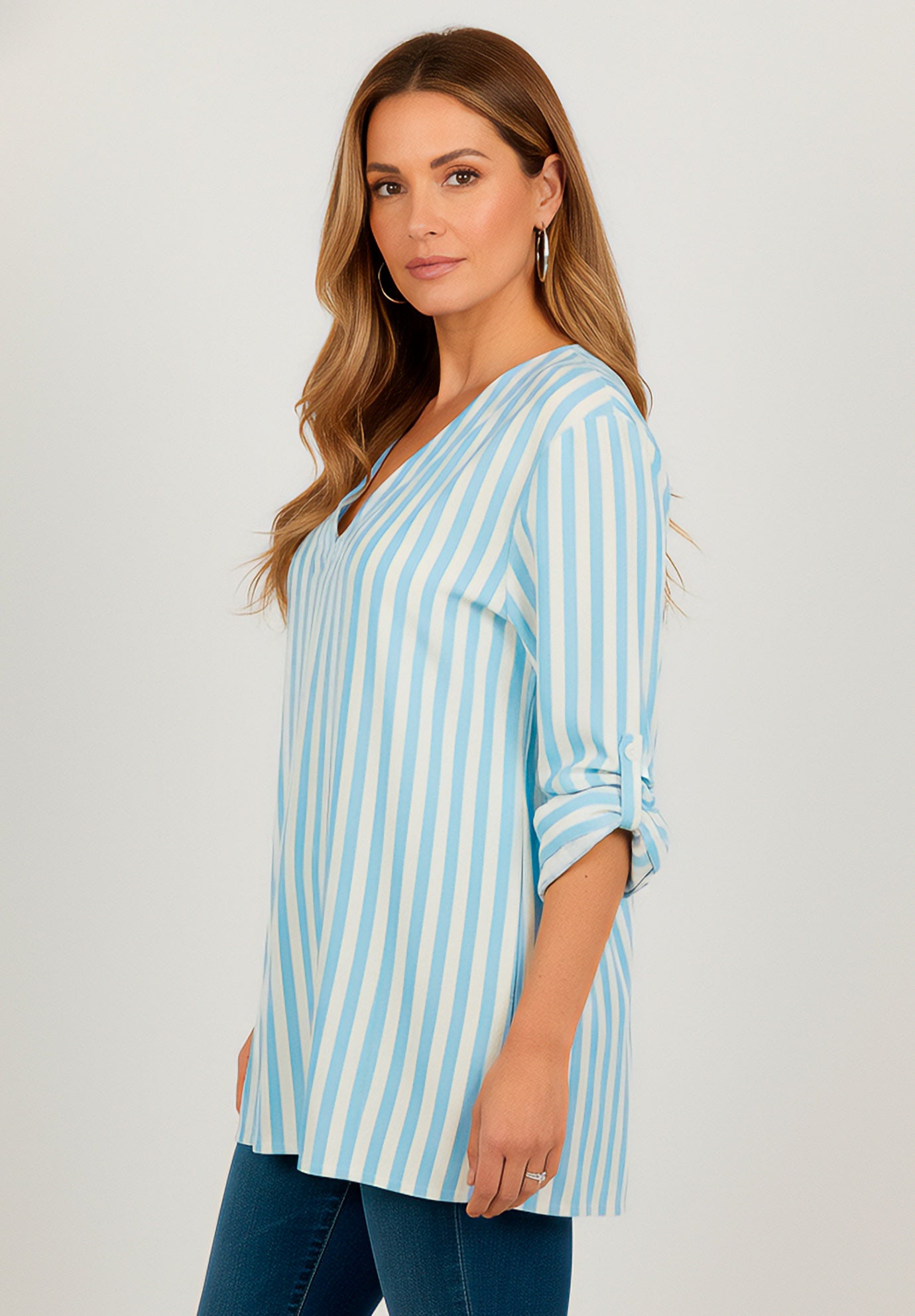 Plus Size Linen-Blend Y-Neck Roll-Tab Sleeve Tunic image number 2