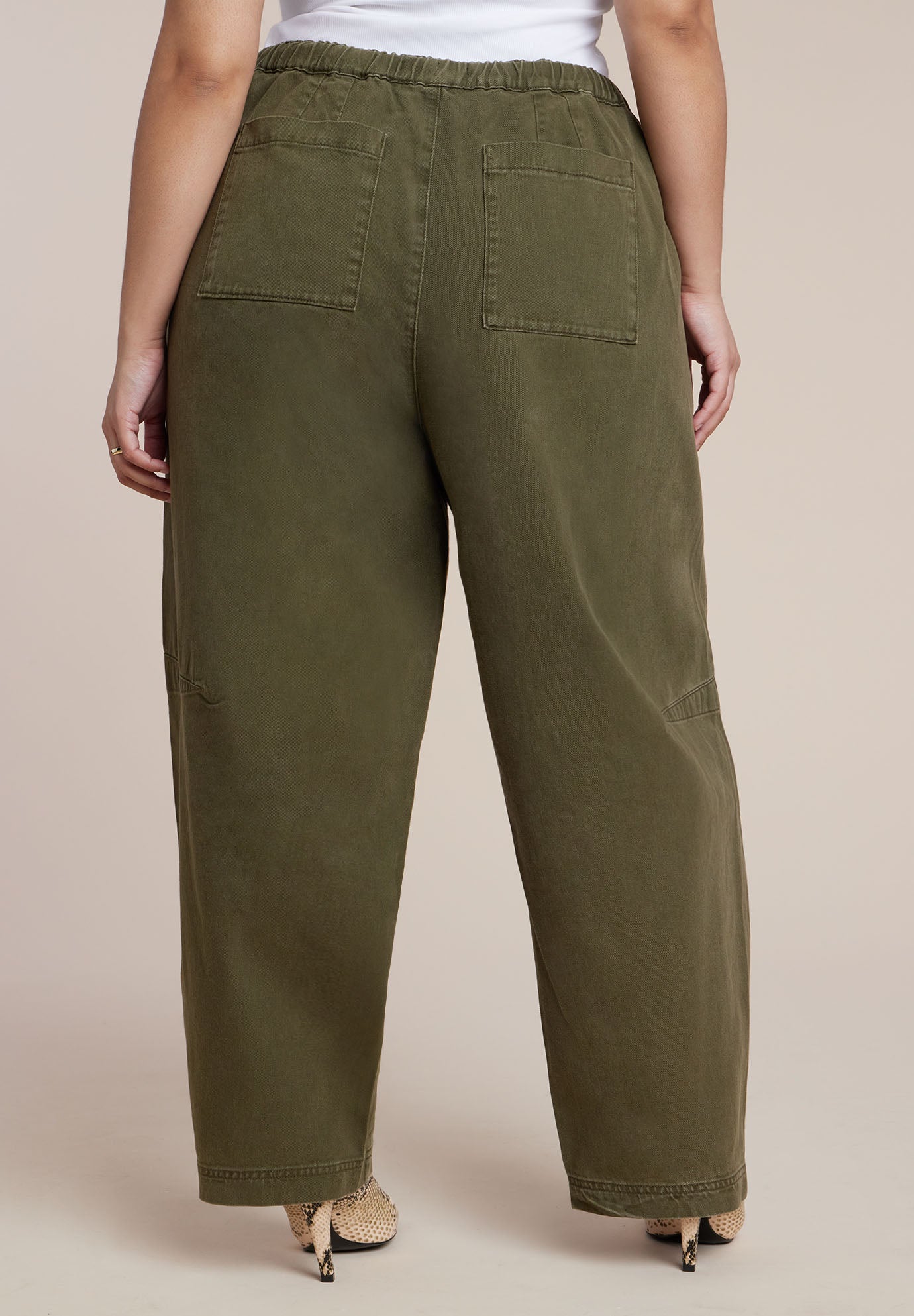 Adjustable Drawstring Casual Pant image number 2