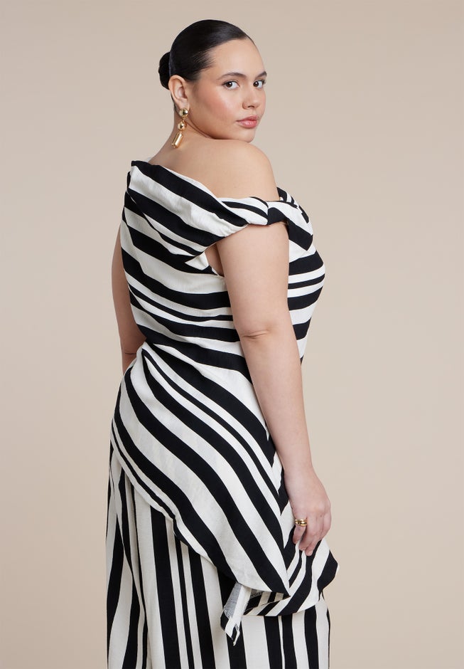 Twist Drape Sarong Top image number 2