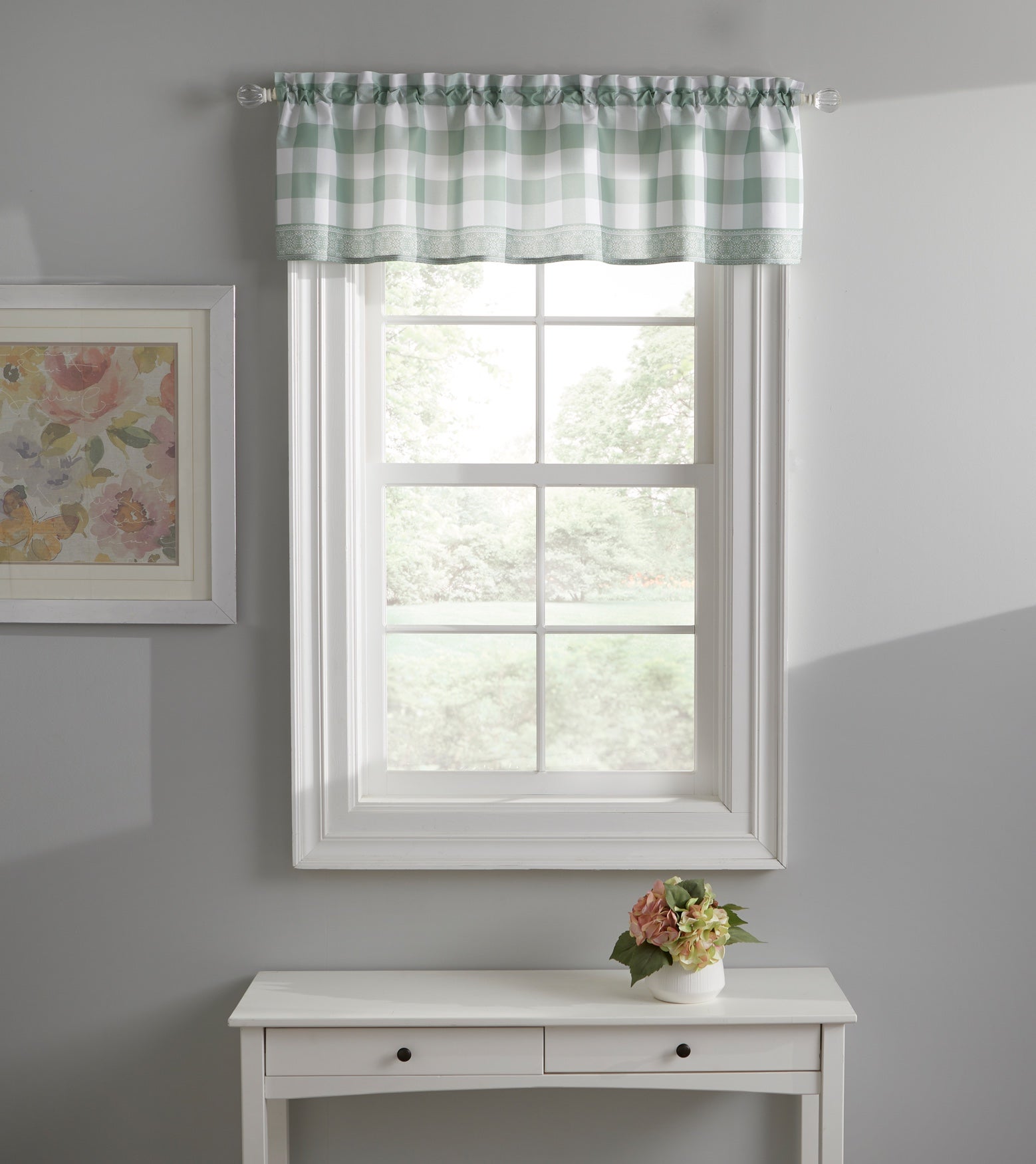 Gingham Plaid Valance image number 0