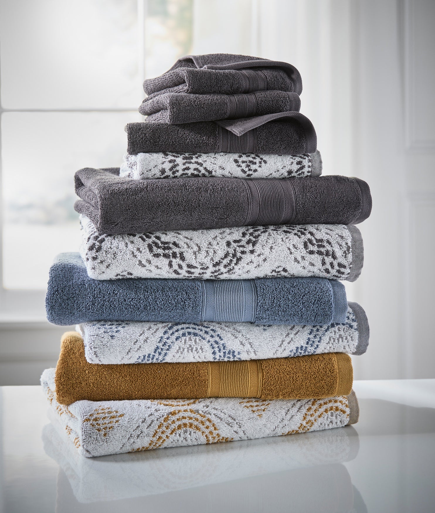 BH Studio Scroll Towel 6-Piece Set image number 2