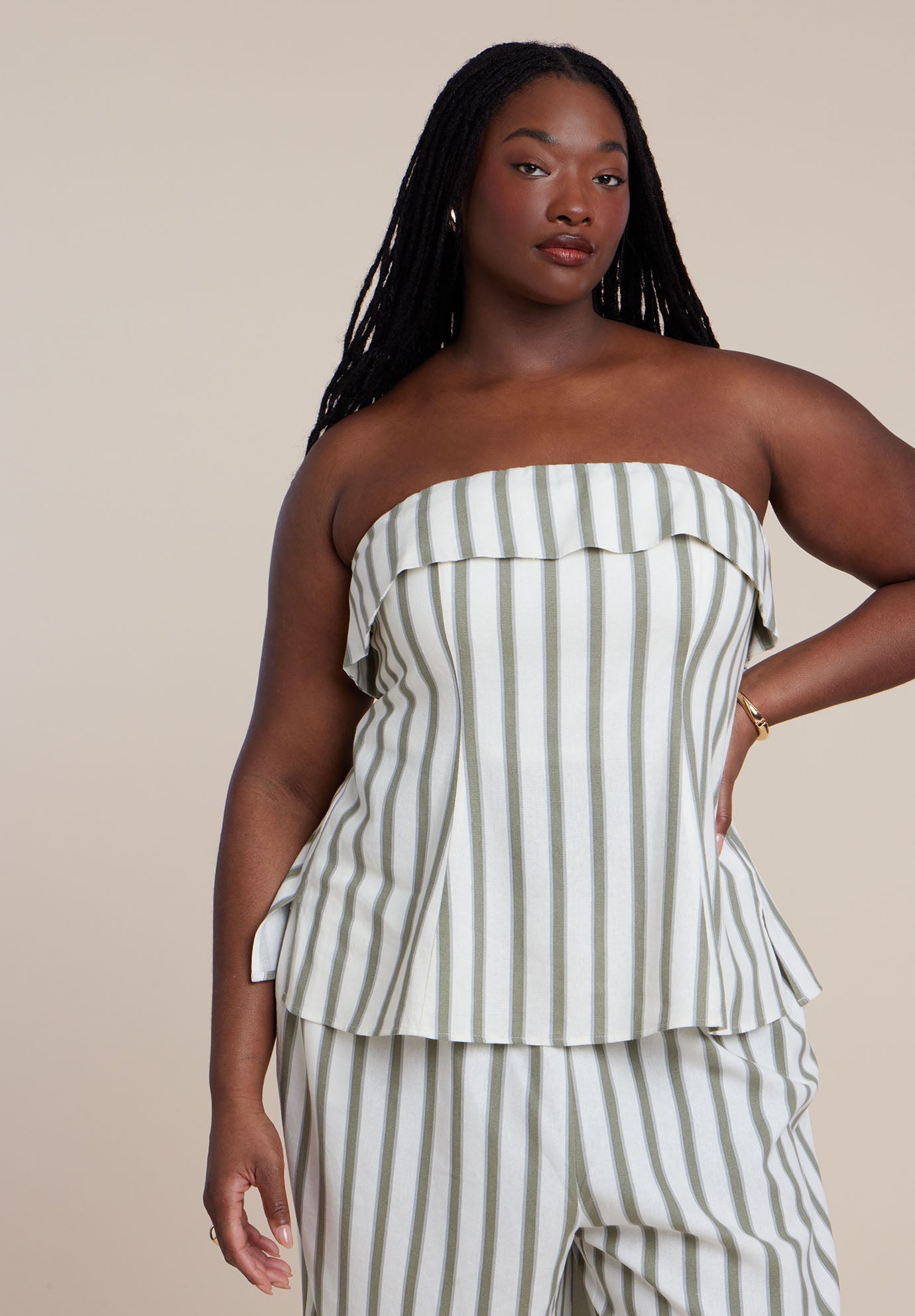 Sleeveless Linen Top With Foldover image number 0