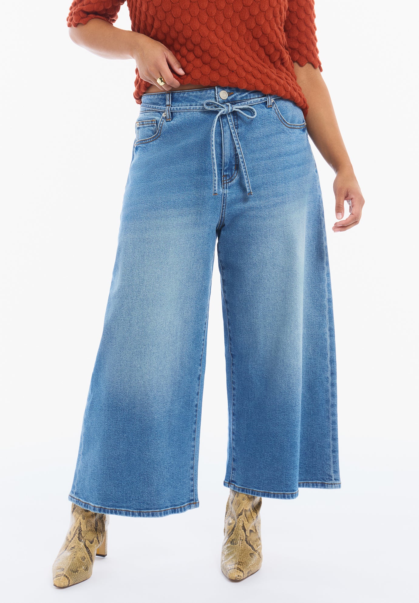 Wide-Leg Denim Culotte image number 1