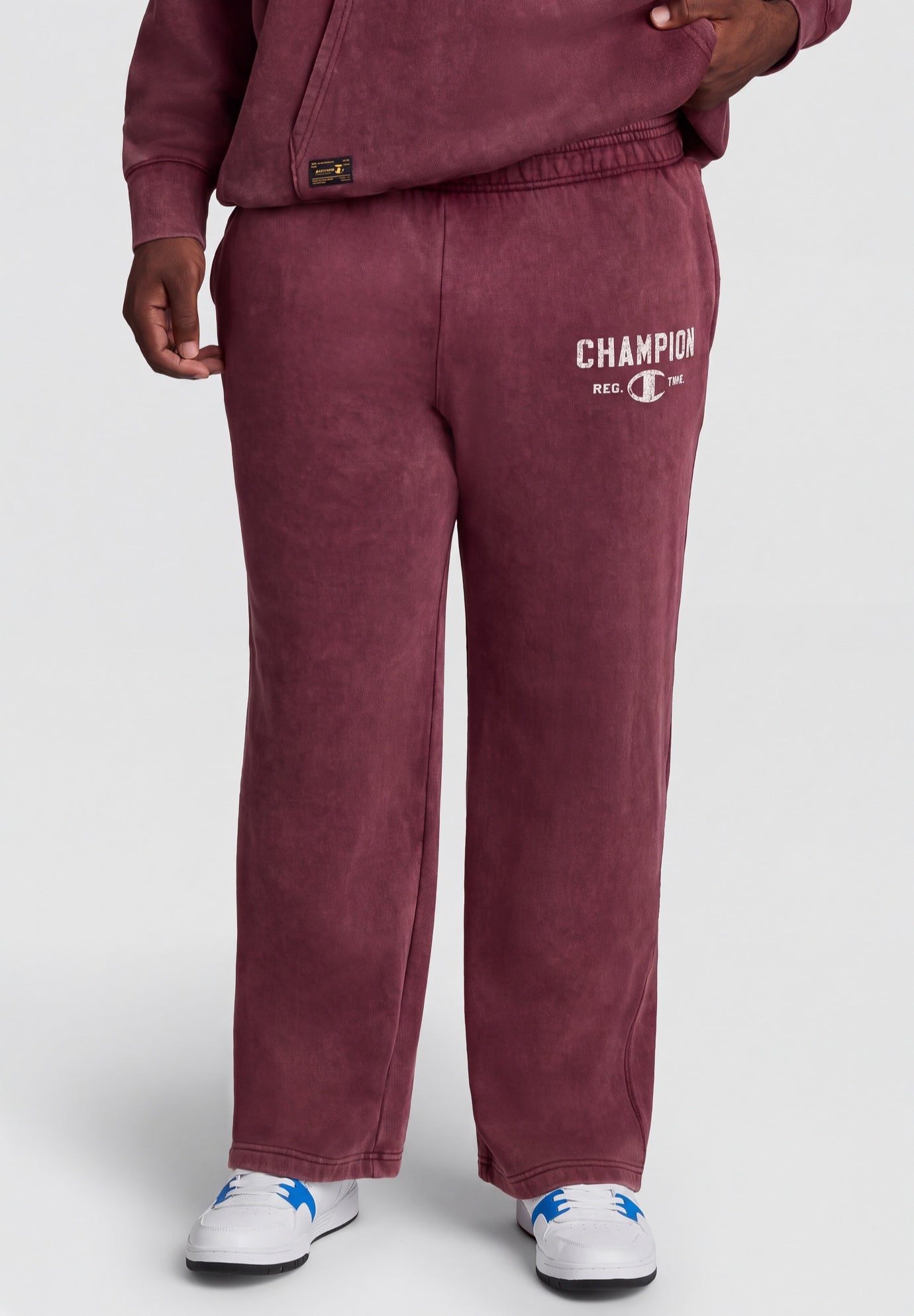 Champion&reg; Training Day Open Hem Sweatpants image number 0