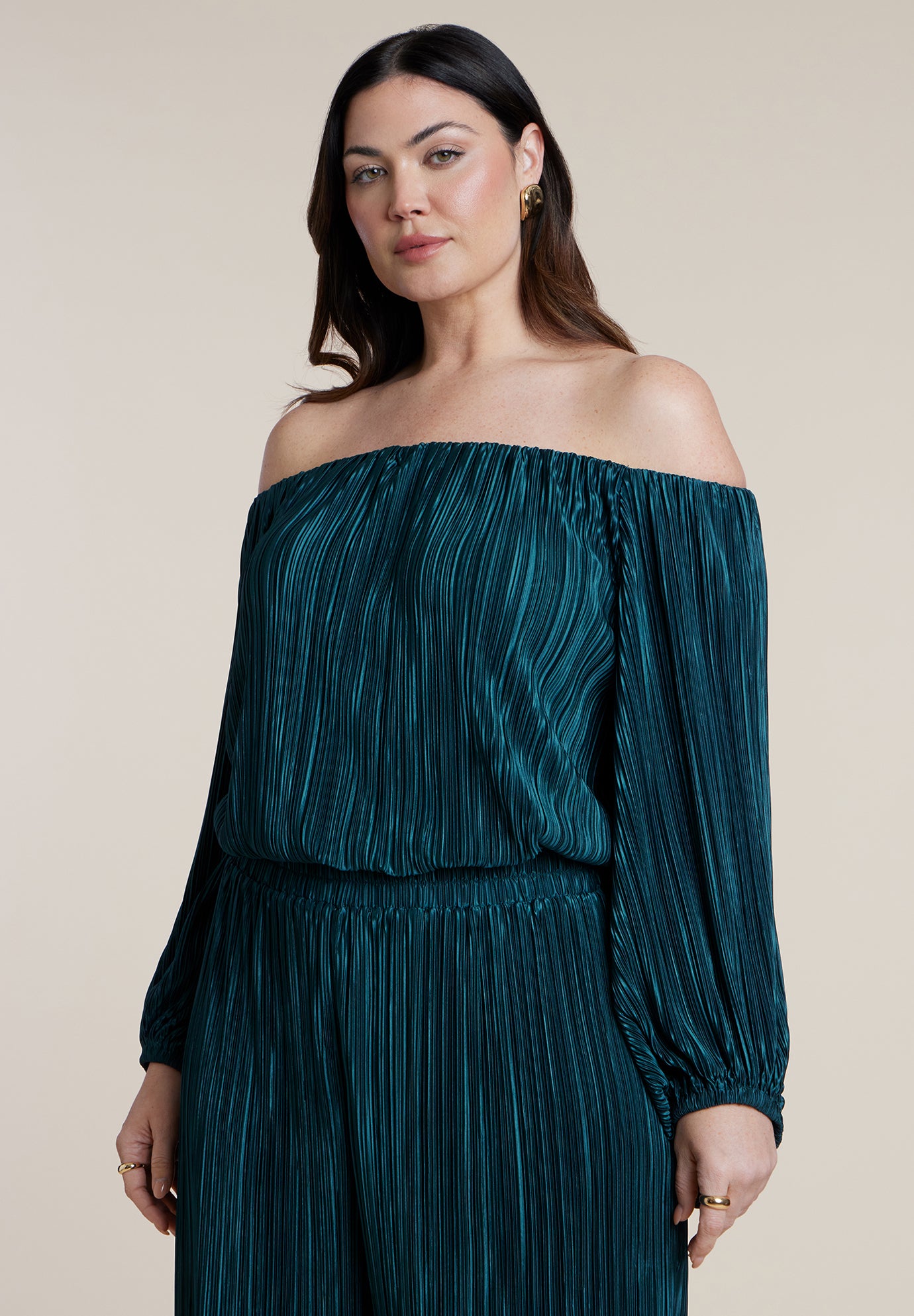 Off The Shoulder Plisse Jumpsuit image number 2