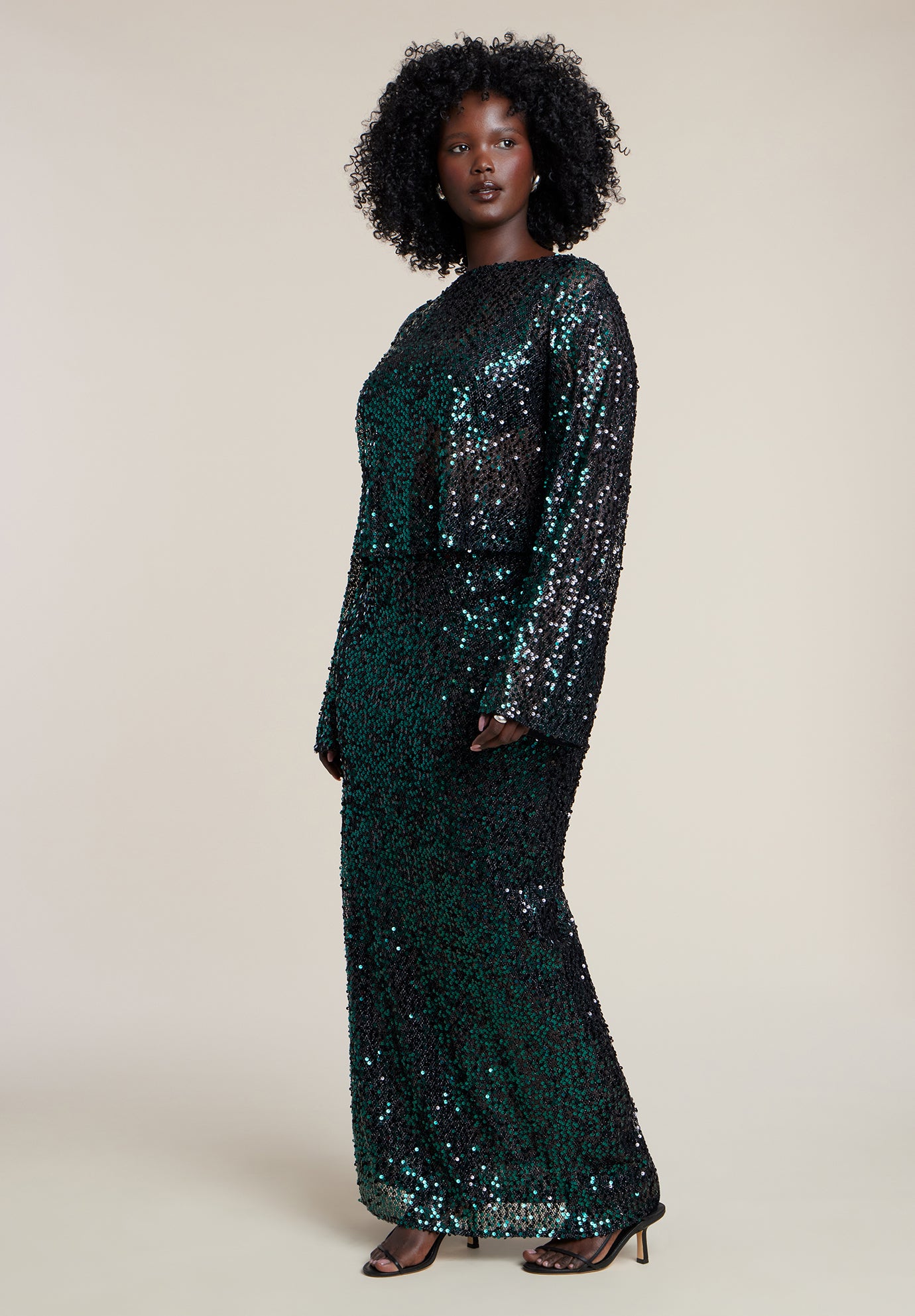 Boat Neck Sequin Crop Top image number 4