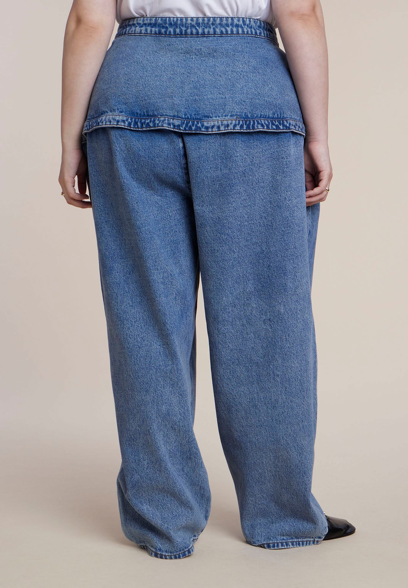 Peplum Seam High-Rise Jean image number 2