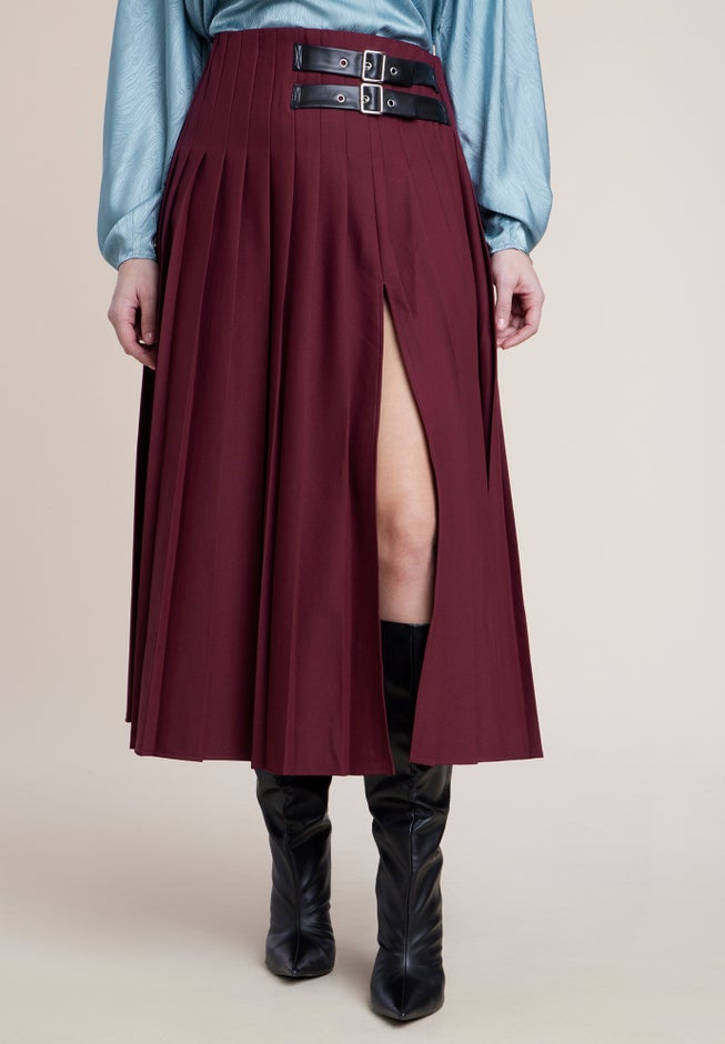 Maxi Pleated Skirt With Buckle image number 2