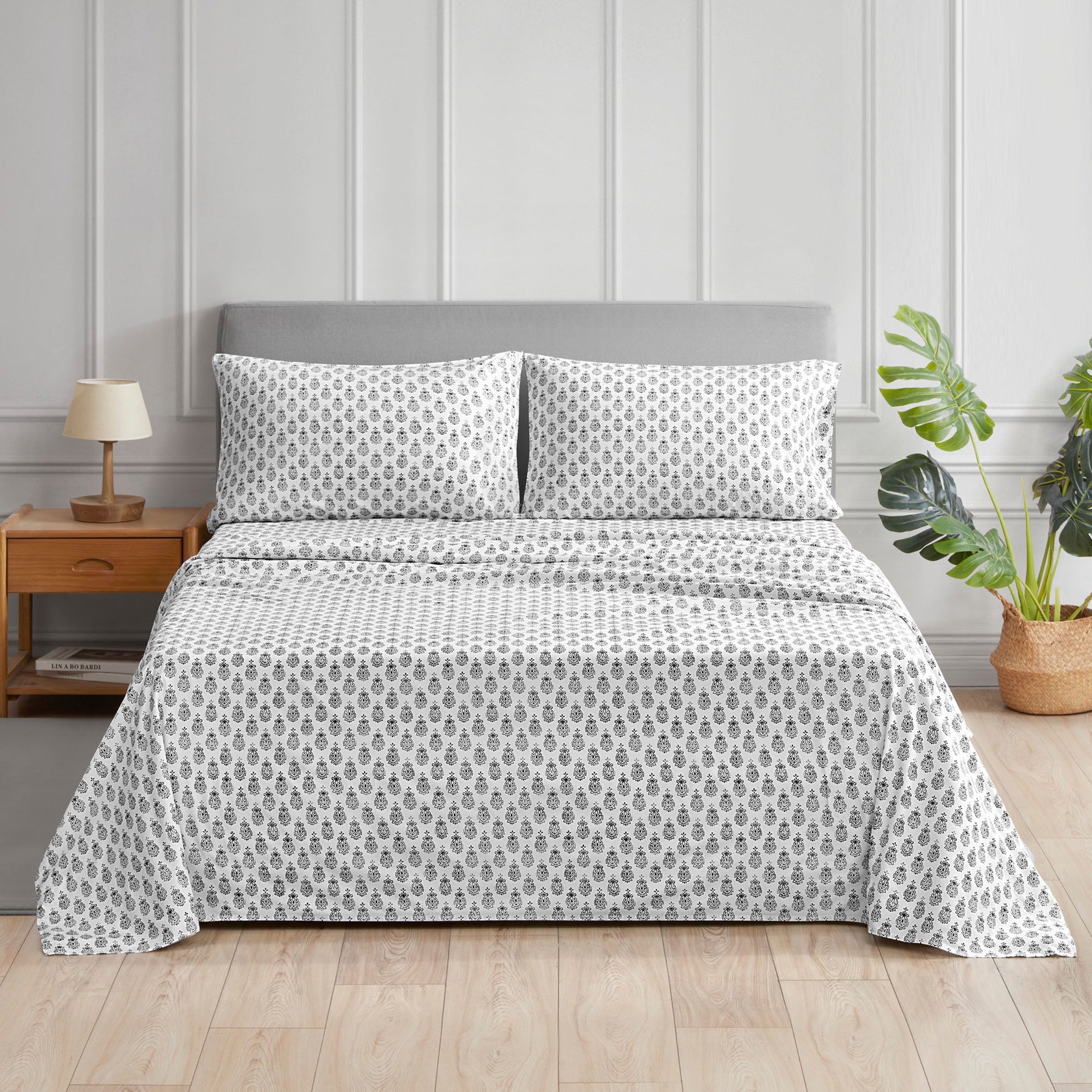 Printed Microfiber Sheet Sets image number 0