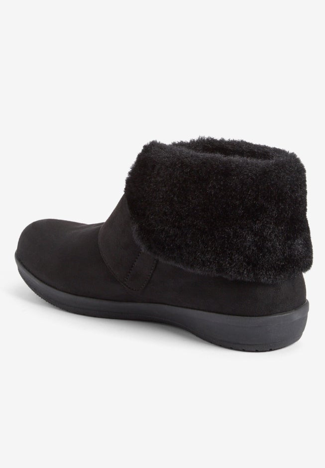 The Colt Orthotic Water-Resistant Shootie image number 1