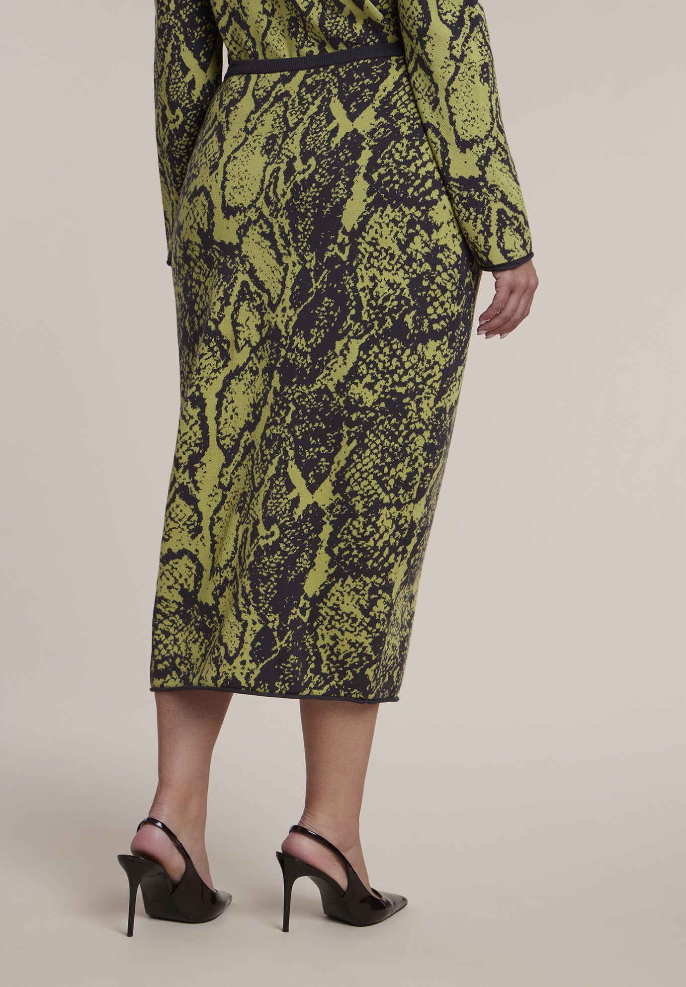 Intarsia Sweater Midi Skirt image number 2