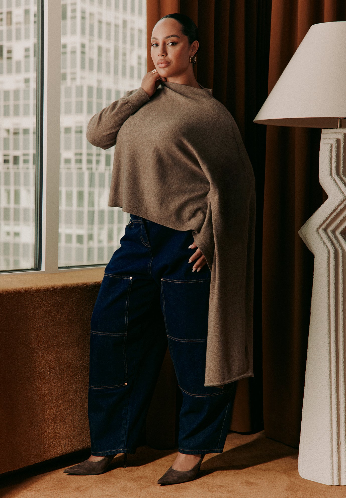 High-Rise Pocket Barrel Jean image number 0