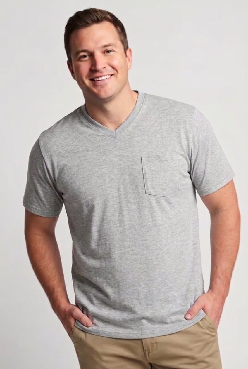 Shrink-Less Lightweight V-Neck Pocket T-Shirt image number 3