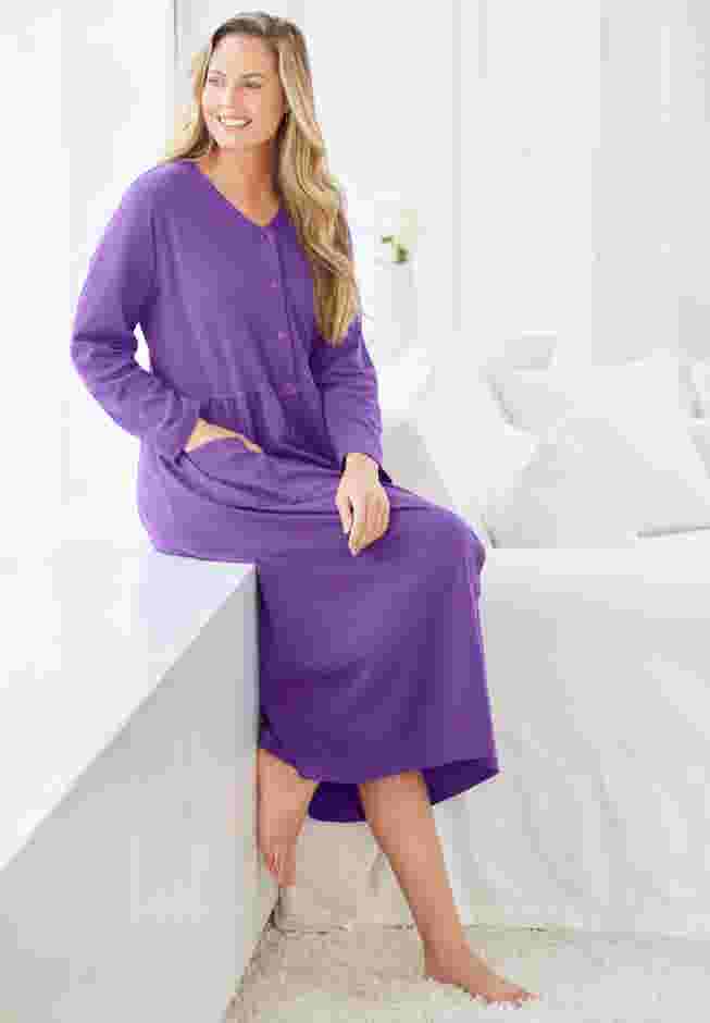 Long Snap-Front Knit Lounger image number 4