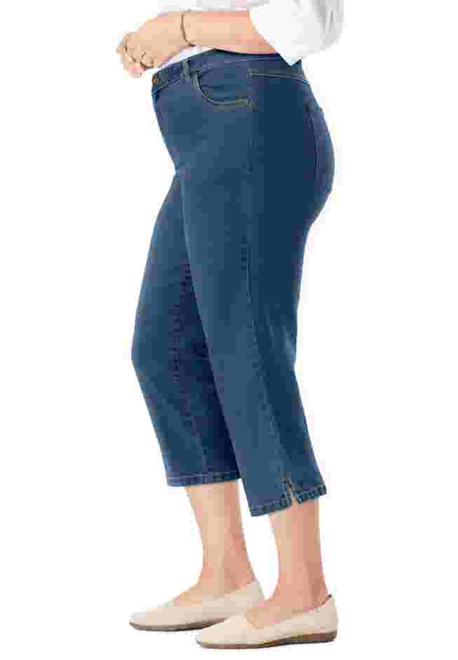 Womens Plus-Size Stretch Denim Five-Pocket Capri Jeans image number 2
