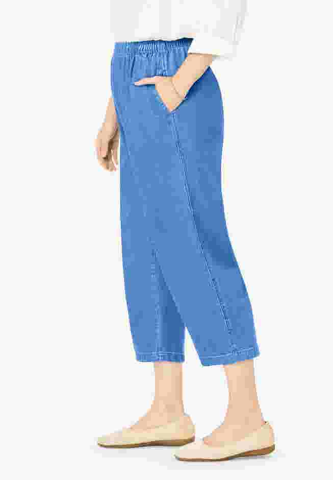 7-Day Denim Capri image number 2