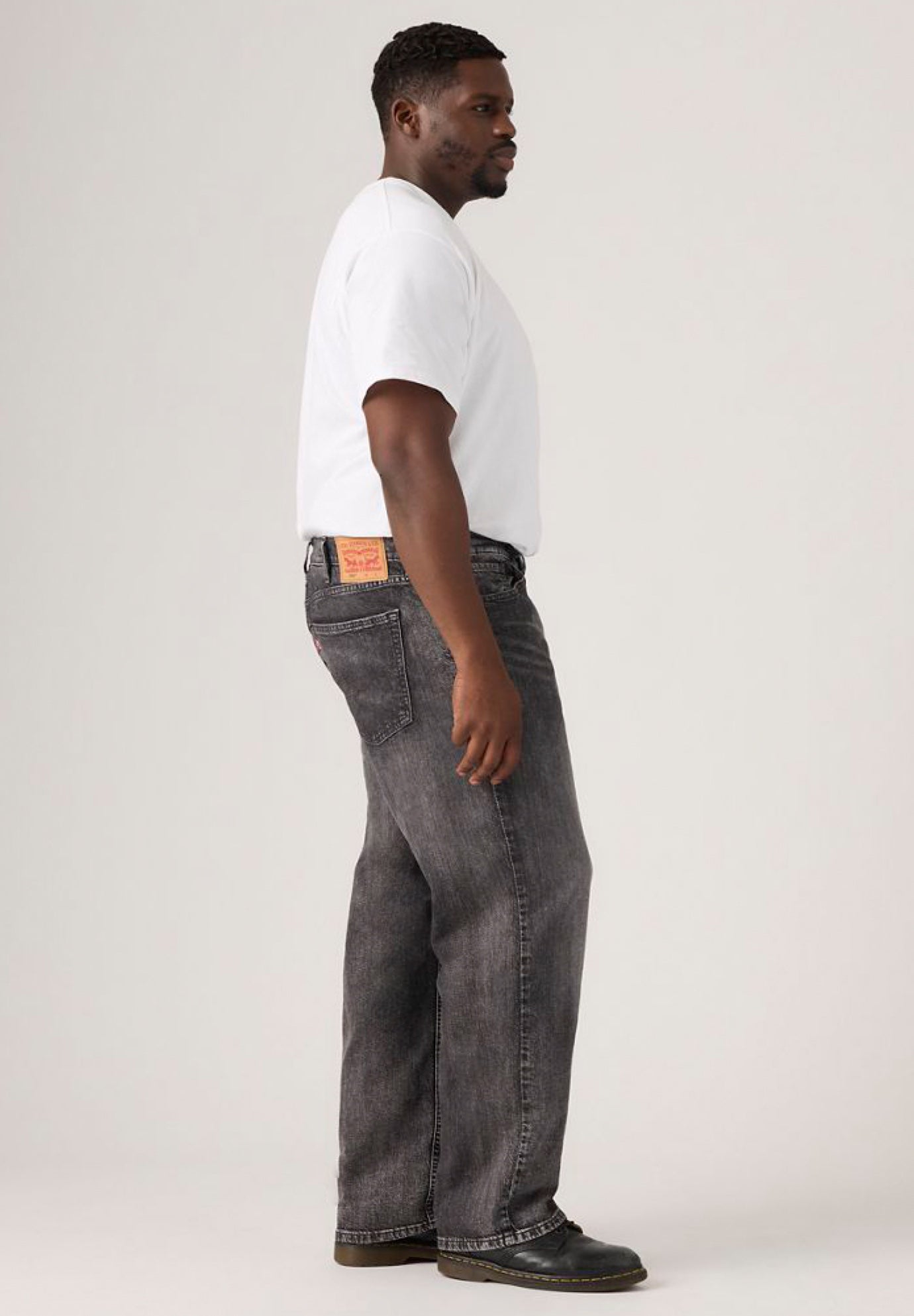 Levi&rsquo;s 559&reg; Relaxed Straight Jeans image number 2